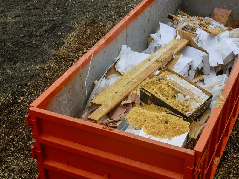 demolition debris and construction site clean up service